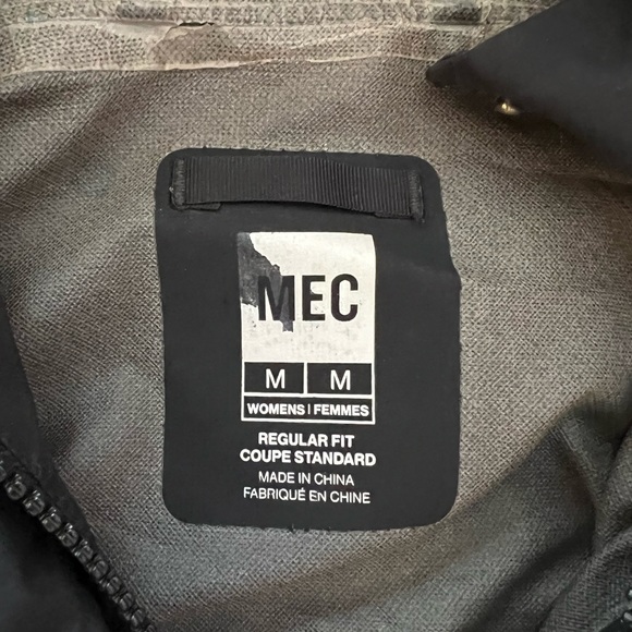 Gently worn long MEC coat - Picture 4 of 8